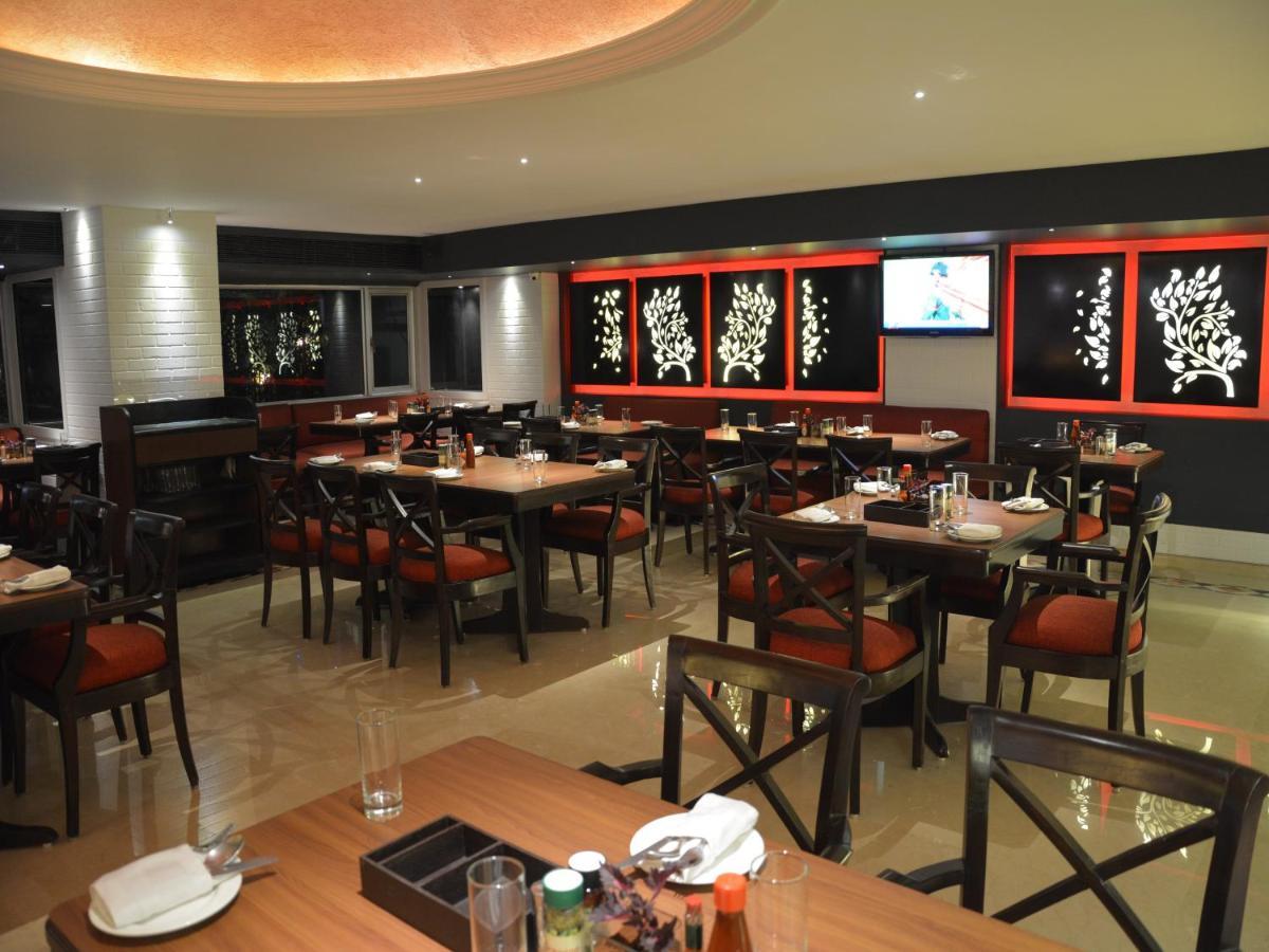 Hotel The Sonnet Jamshedpur Extérieur photo