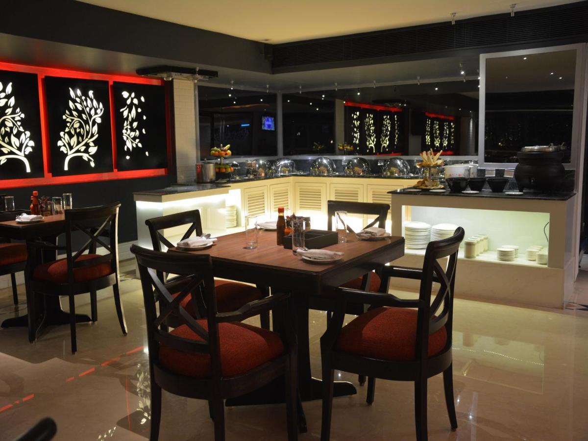 Hotel The Sonnet Jamshedpur Extérieur photo