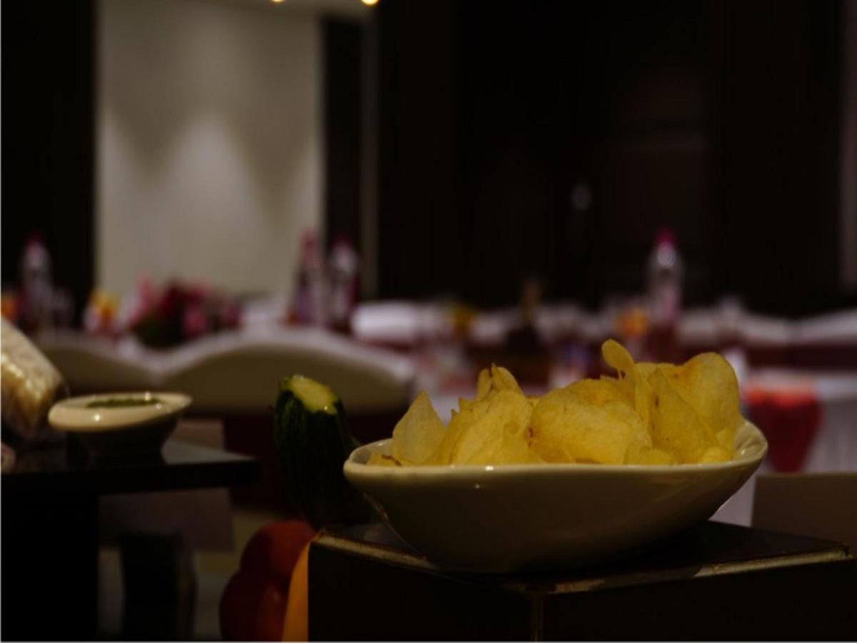Hotel The Sonnet Jamshedpur Extérieur photo
